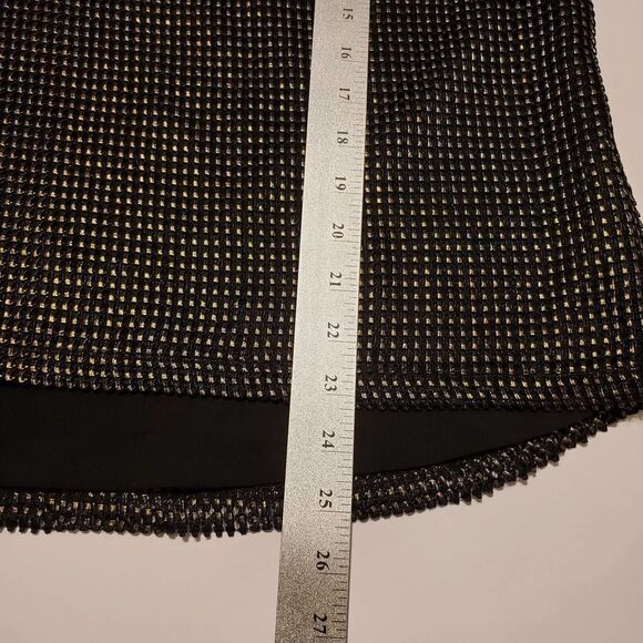 VINCE CAMUTO womens XS  black & gold tie at the back women’s top - Picture 5 of 5